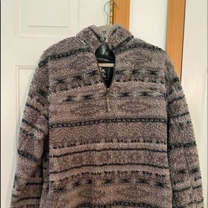 Grizzly Sherpa Half zip pull over